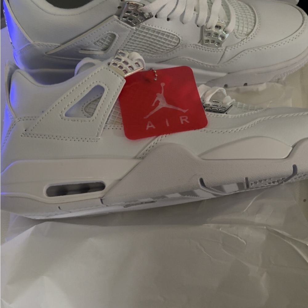 Jordan White Sneakers